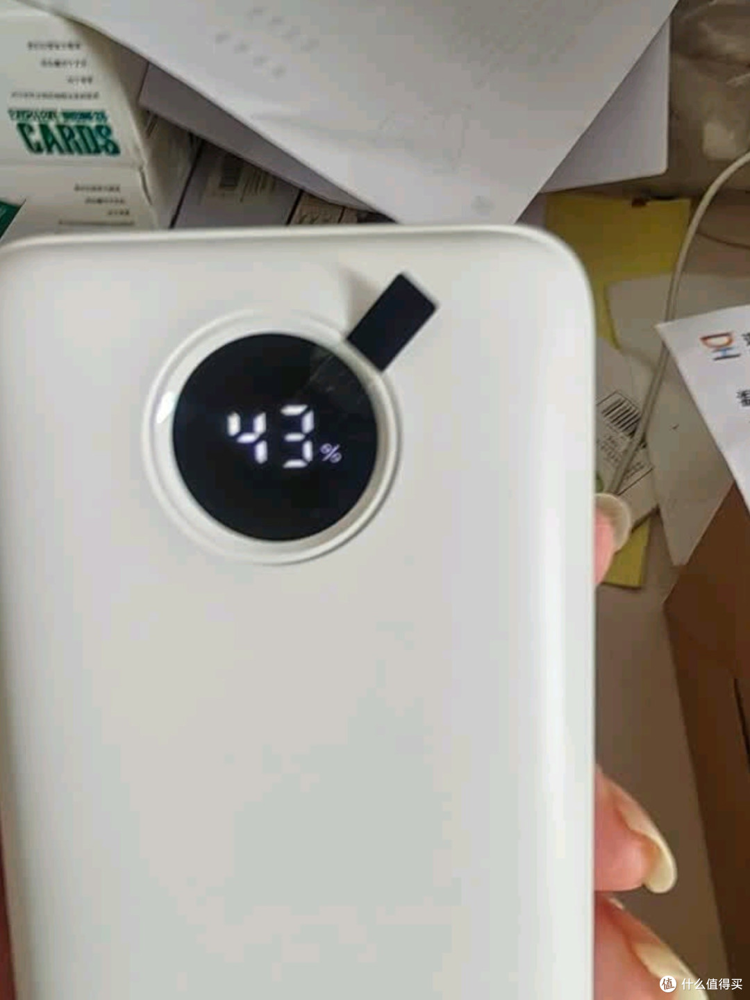 充电宝性价比探秘:百元价位段的性能王者与千元高端旗舰对比分析