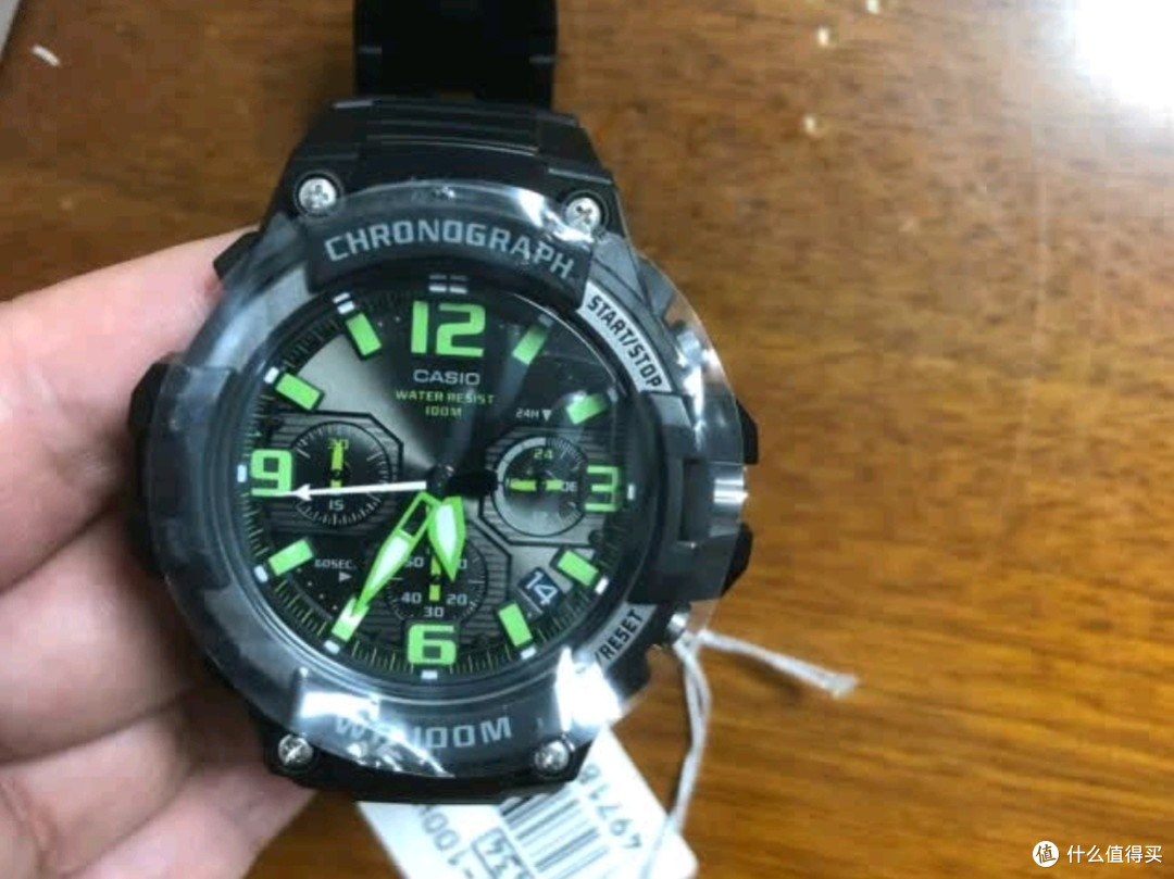 卡西欧(CASIO)男学生运动手表深度测评:时尚与实用的完美结合