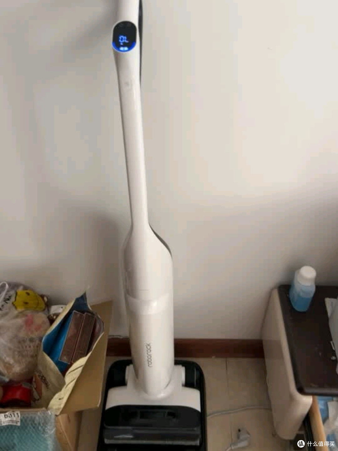 石头智能洗地机A20：平躺洗地，热水自清洁，全链速烘的革新体验