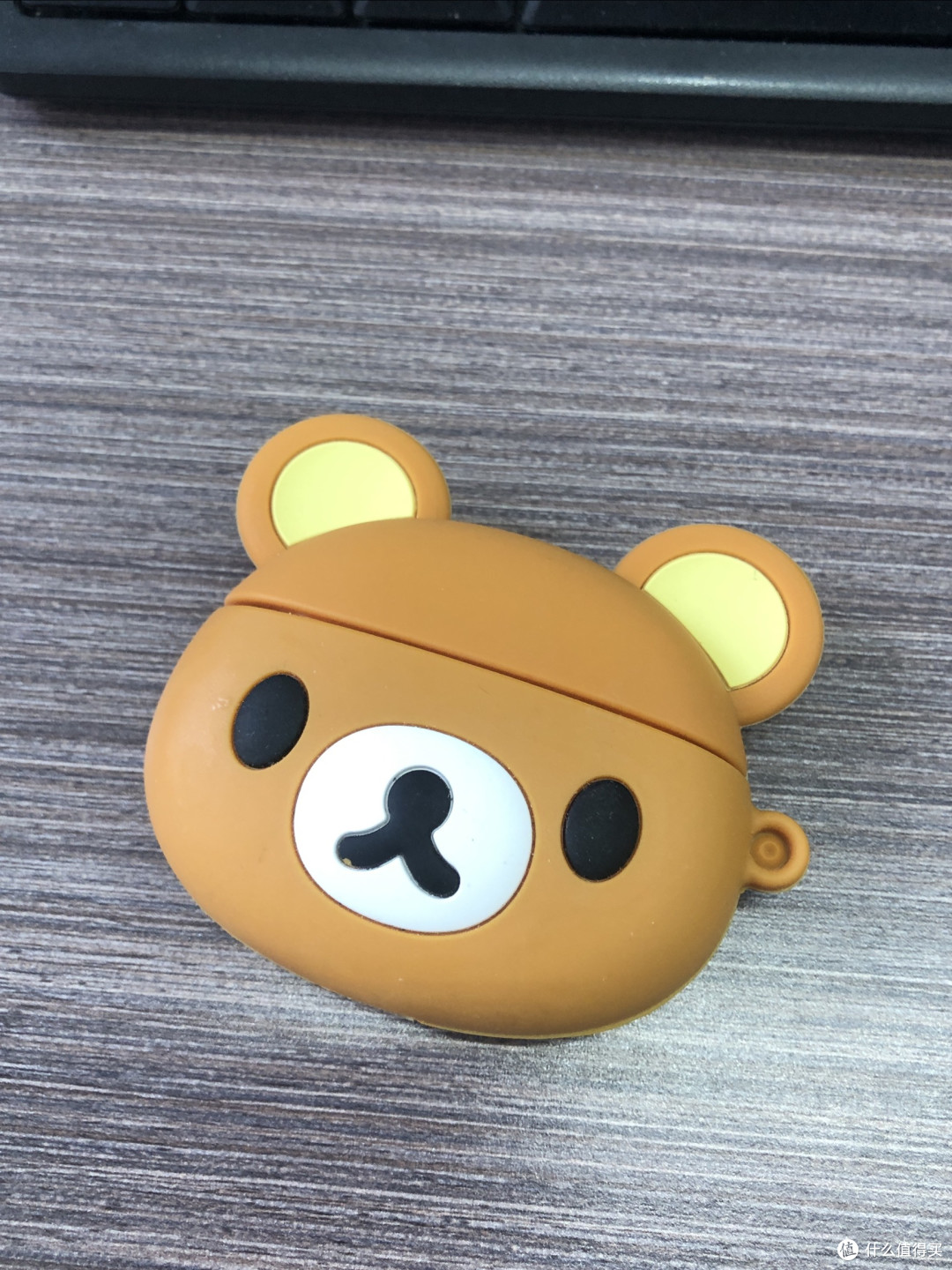 轻松熊耳机壳:可爱与实用兼备🐻