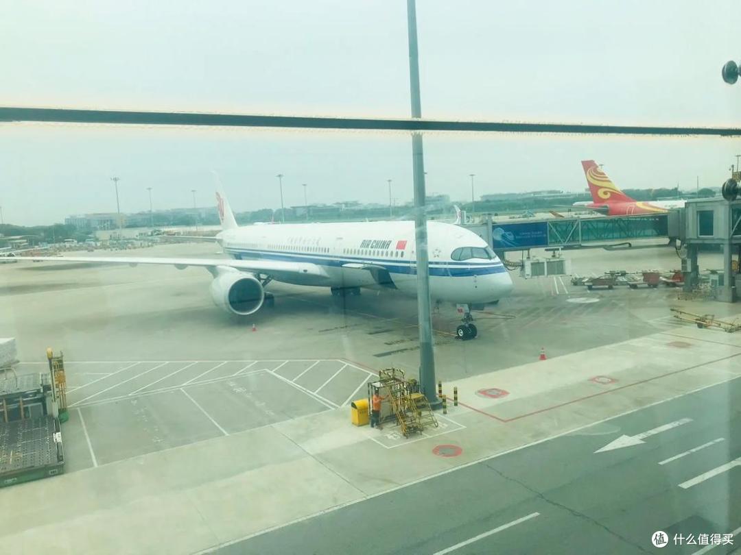 去新疆的机票,怎么买更便宜?