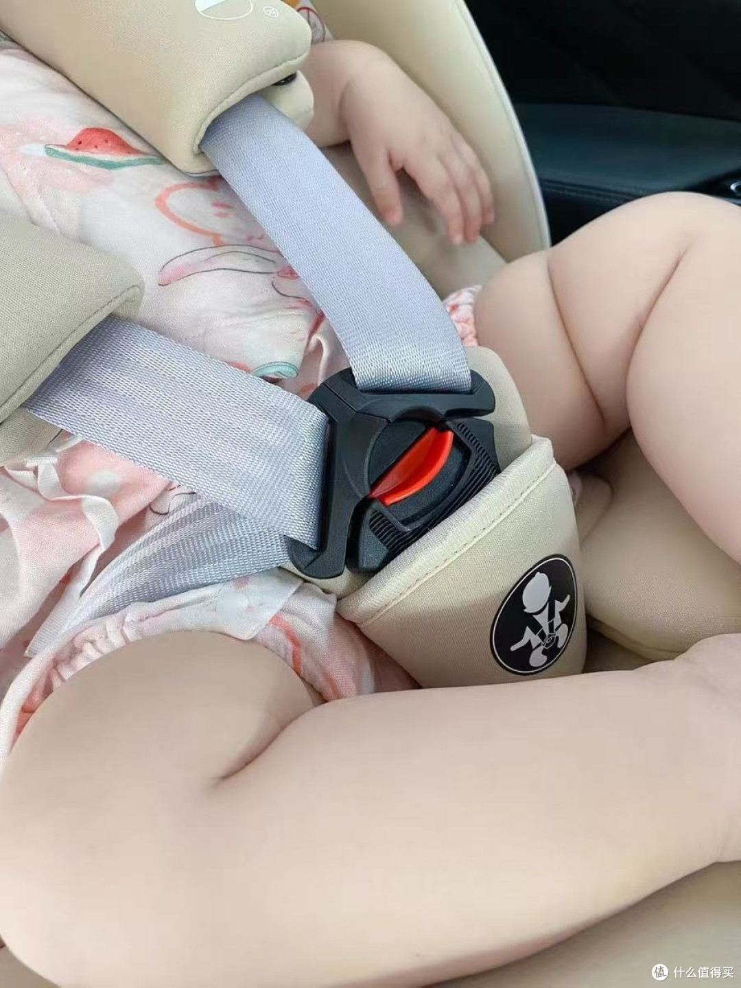 儿童安全座椅,守护亲子出行