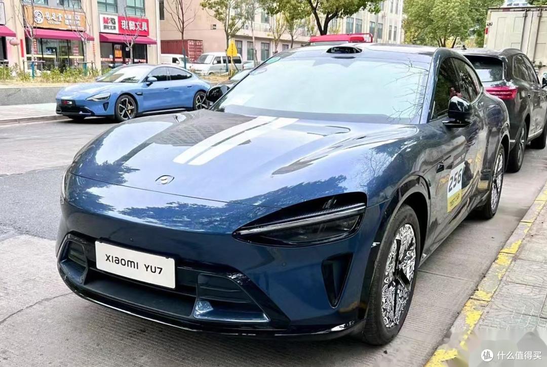 小米YU7:全新豪华高性能SUV,设计与性能再升级!