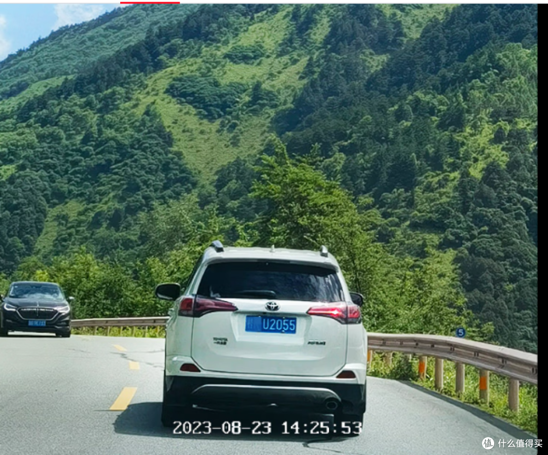 海康威视D6行车记录仪:3K超清夜视功能强大 ,让你夜间无忧!