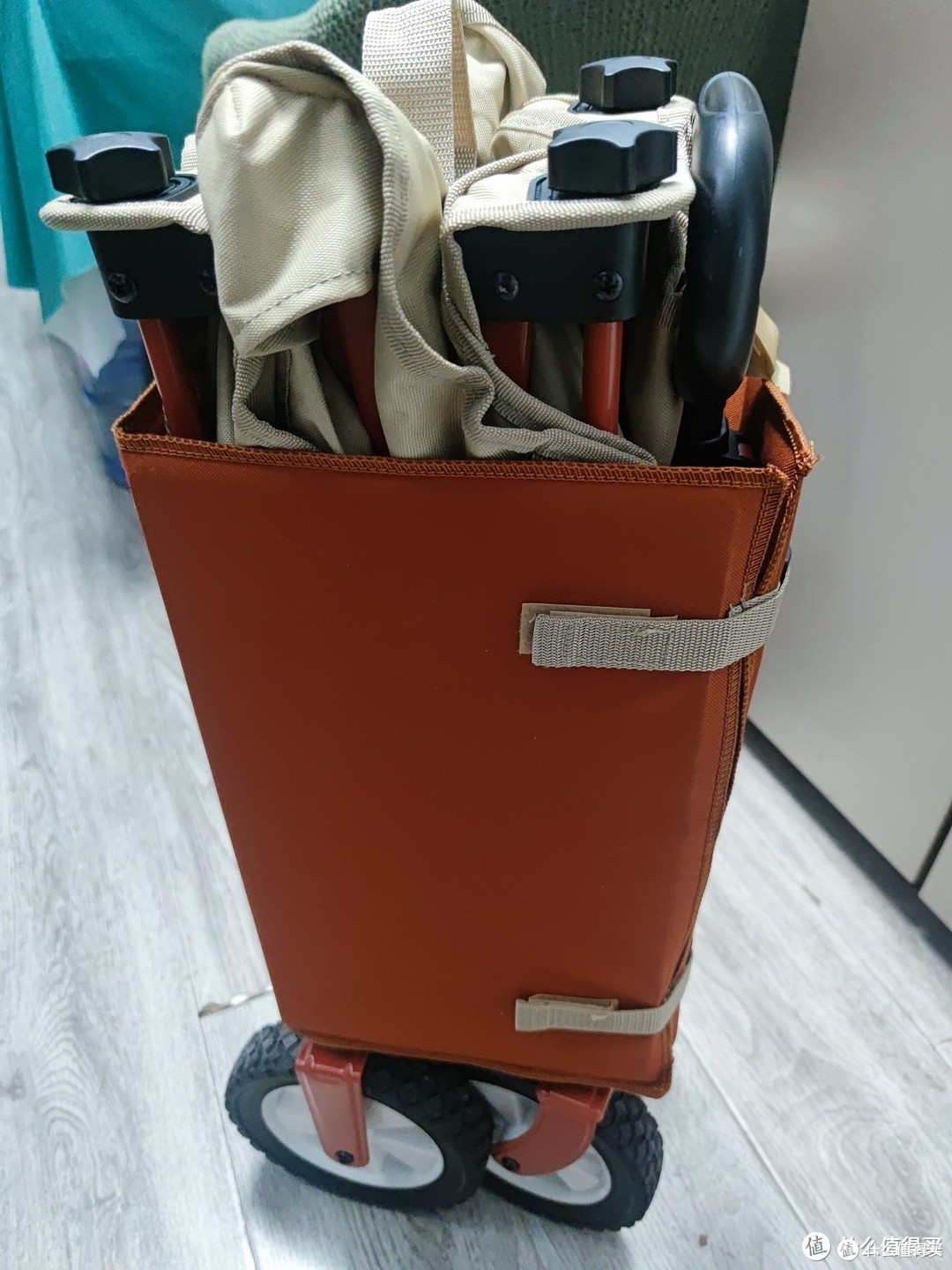 露营神器大揭秘:我飞户外露营车,开启你的 “摆摊” 自由!