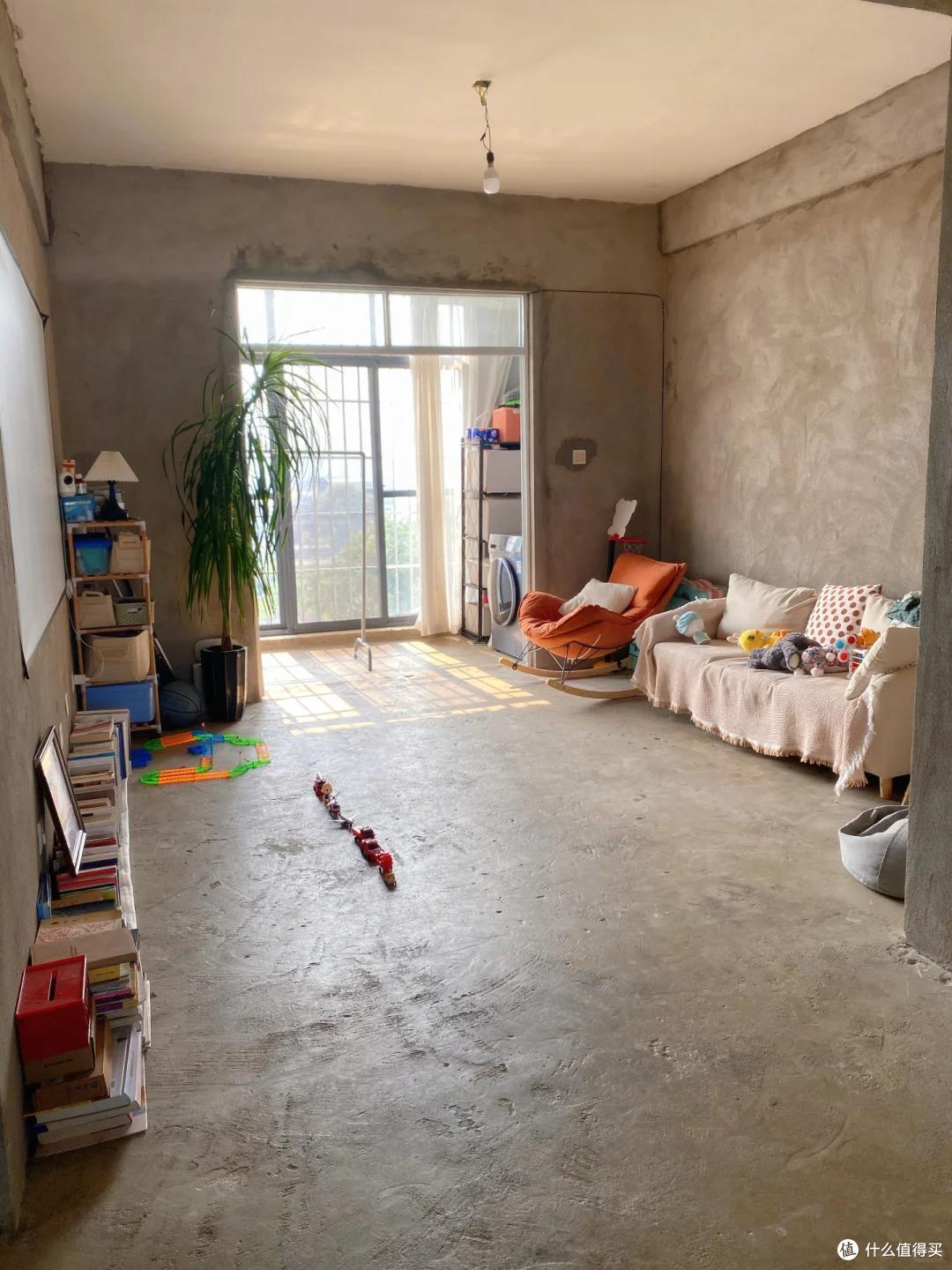 云南一家三口，因入住“毛坯房”而走红，花费仅1万，越看越高级