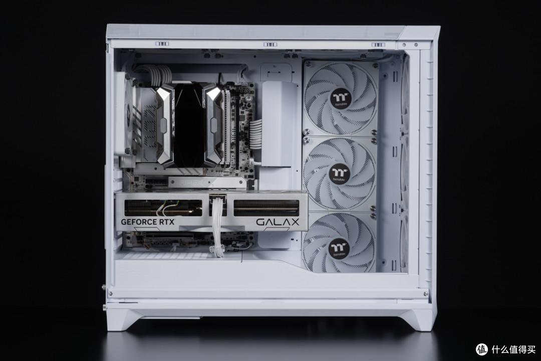 分形工艺Meshify3 XL+ROG Z890APEX+影驰4070Ti S金属大师装机