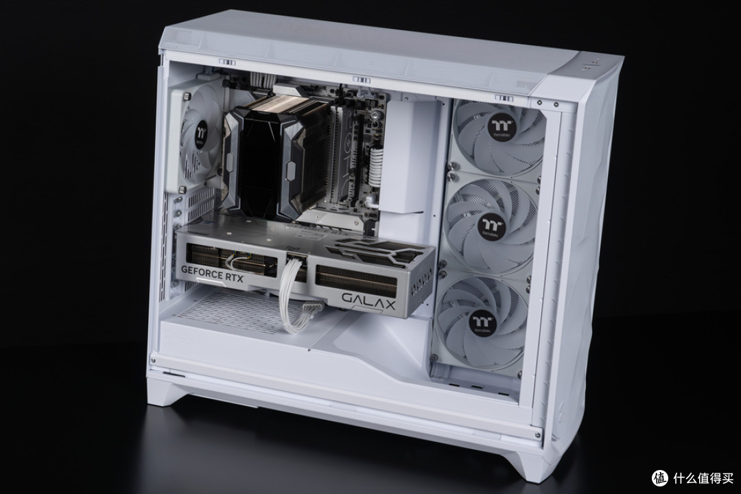 分形工艺Meshify3 XL+ROG Z890APEX+影驰4070Ti S金属大师装机
