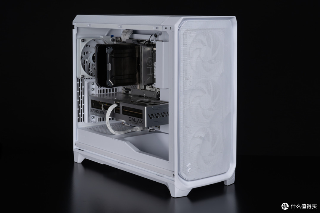 分形工艺Meshify3 XL+ROG Z890APEX+影驰4070Ti S金属大师装机