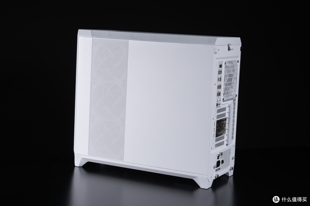 分形工艺Meshify3 XL+ROG Z890APEX+影驰4070Ti S金属大师装机