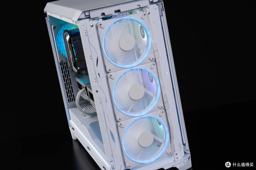 分形工艺Meshify3 XL+ROG Z890APEX+影驰4070Ti S金属大师装机
