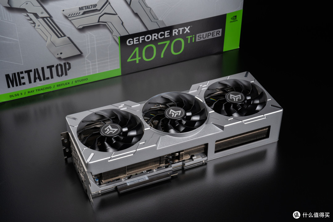 分形工艺Meshify3 XL+ROG Z890APEX+影驰4070Ti S金属大师装机