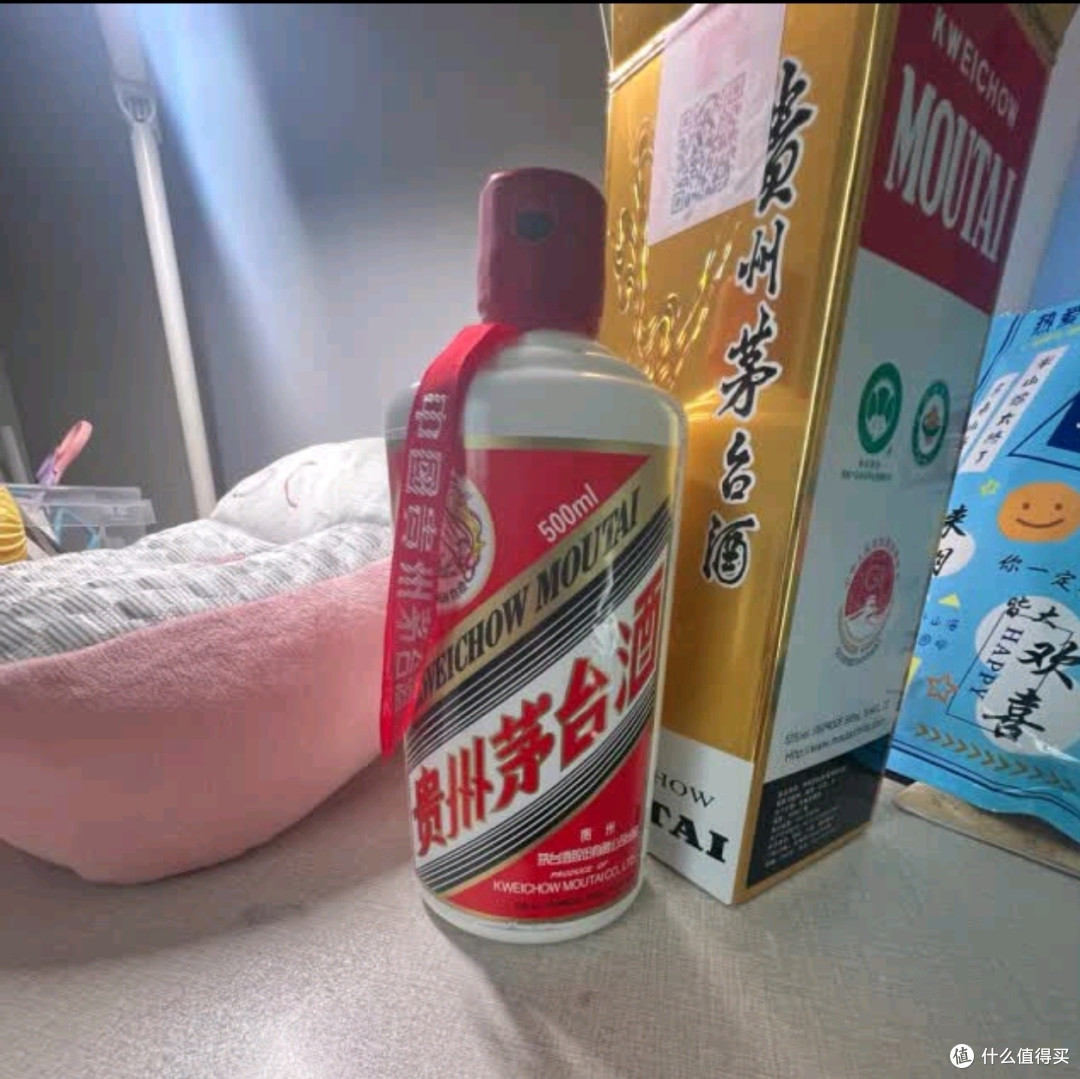 茅台(MOUTAI)飞天 53%vol 500ml 贵州茅台酒(带杯)深度测评