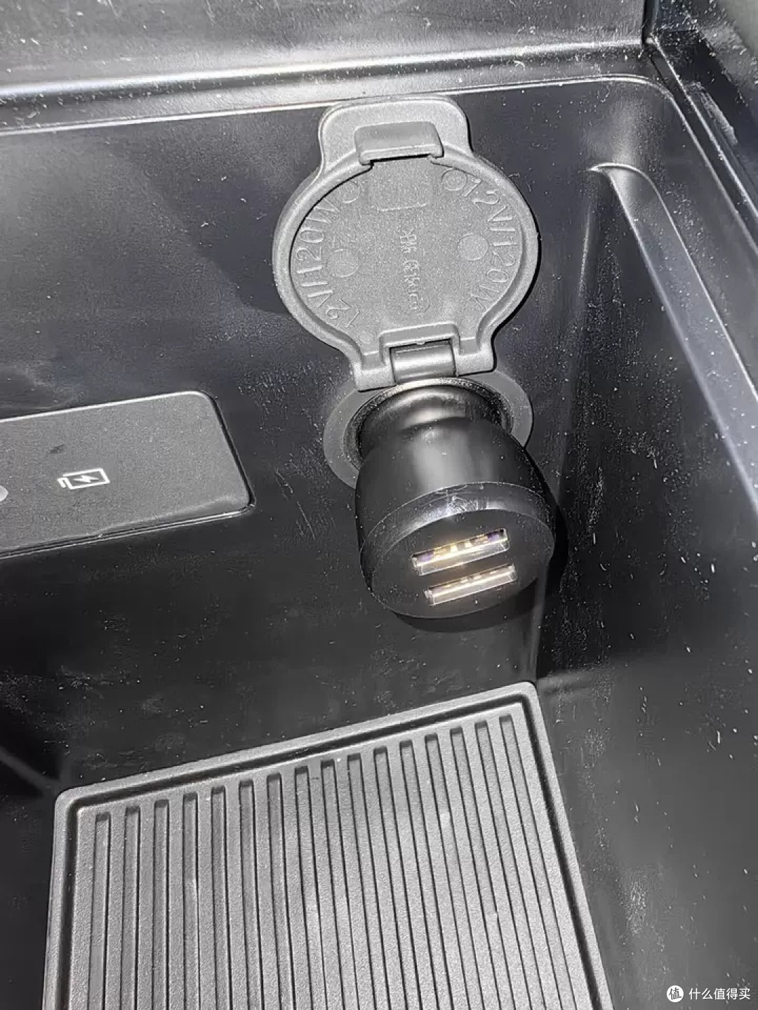 绿联车载充电器分享