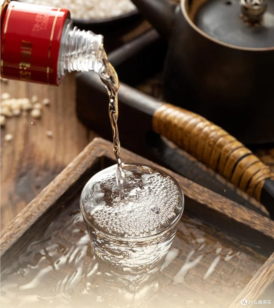 剑南春水晶剑：喜宴上的浓香佳酿