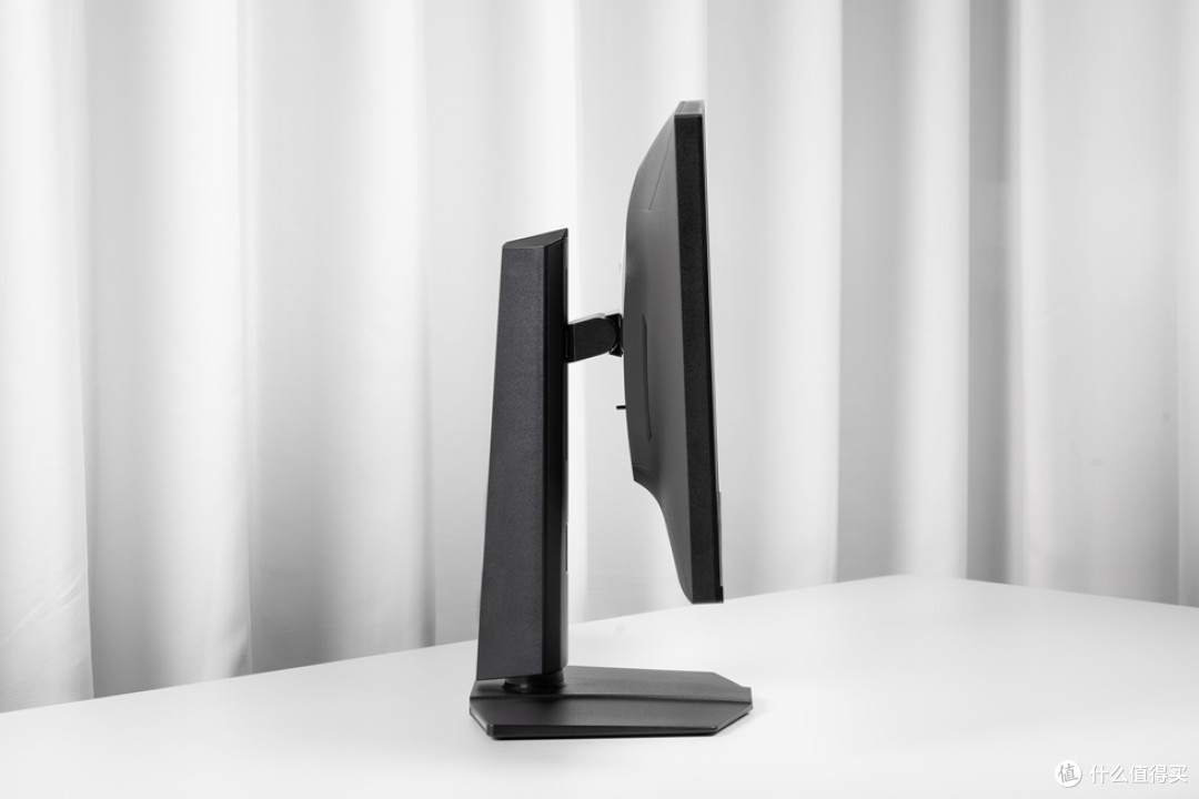 微星 MAG 274UPDF E16M 27寸 4K160Hz MiniLED显示器开箱体验!
