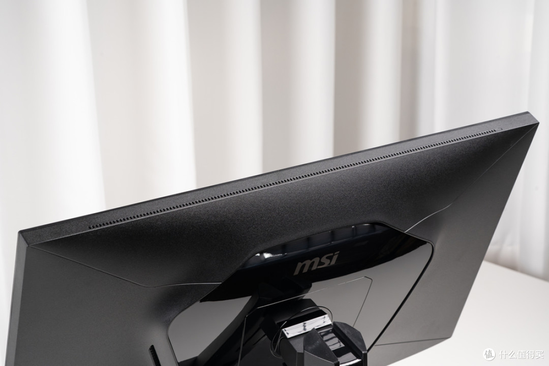 微星 MAG 274UPDF E16M 27寸 4K160Hz MiniLED显示器开箱体验!