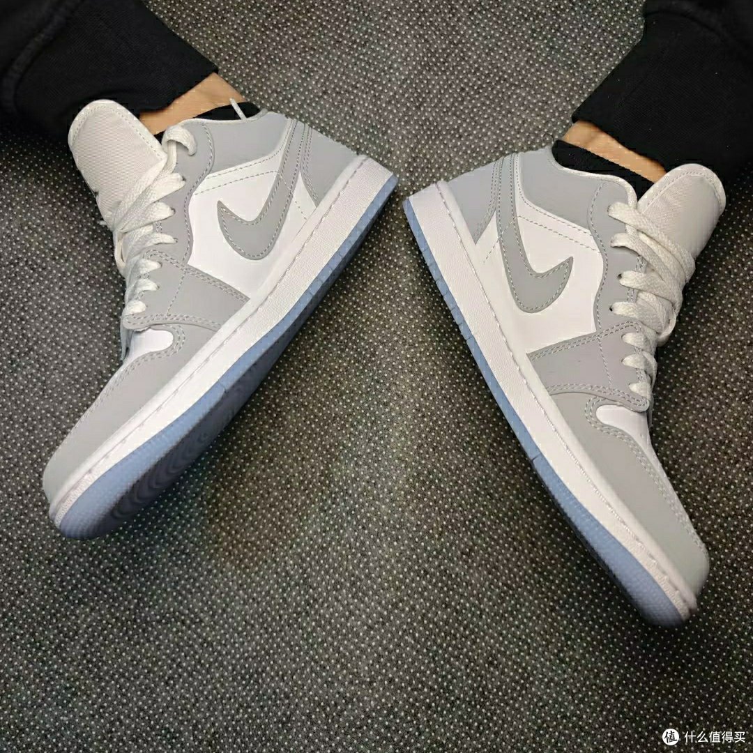 被问爆💥 Nike这双AJ1 Low 是懂夏天的