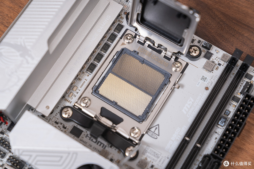 ITX新晋百搭小白板,微星 MPG B850I EDGE TI WIFI 评测