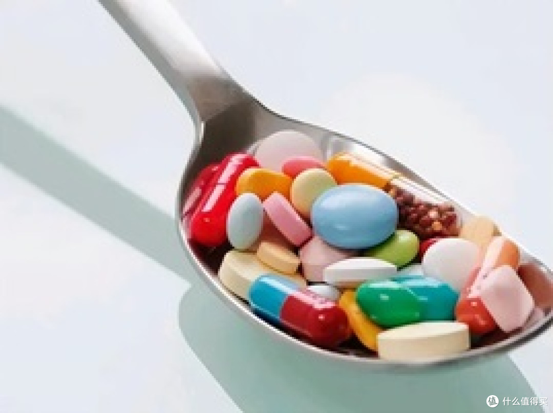 卢可替尼乳膏 vs. 光疗：白癜风联合治疗的新选择