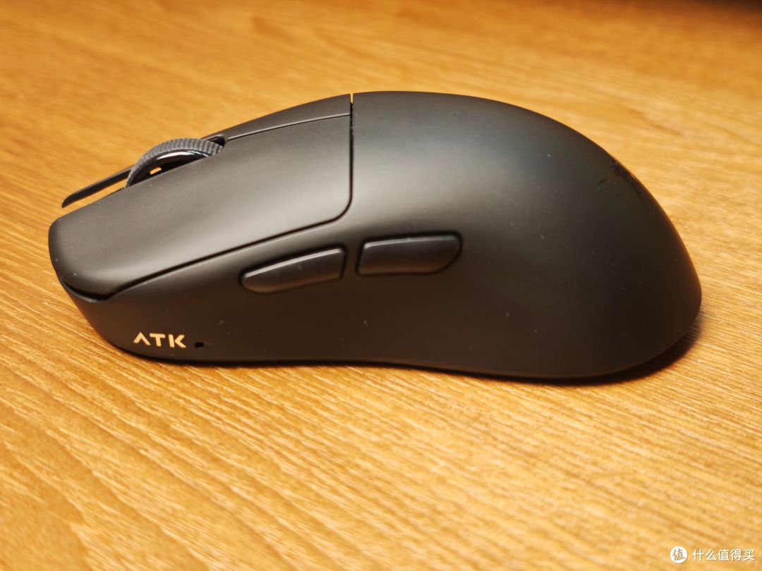 轻量化、双8K、电竞极传感器——ATK烈空U2电竞鼠标