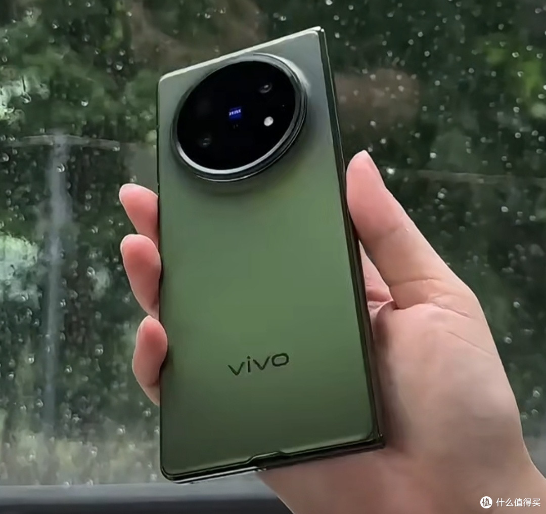 折叠屏手机新突破,vivo X Fold5全新体验!