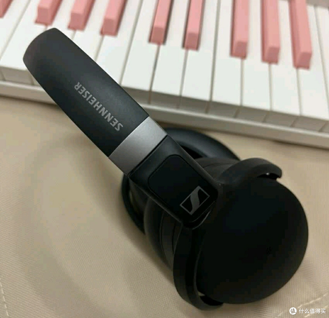 森海塞尔HD450BT：主动降噪耳机