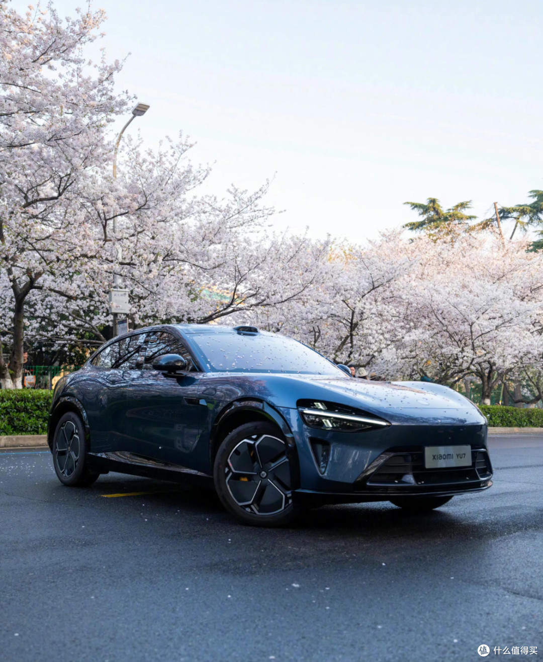 小米YU7续航超Model Y,性价比高