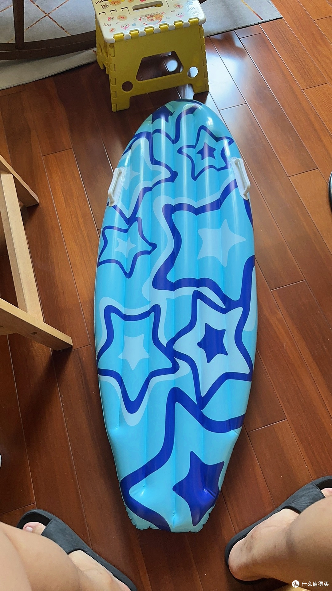 解锁玩水新姿势!这款儿童充气冲浪板让娃嗨翻一夏