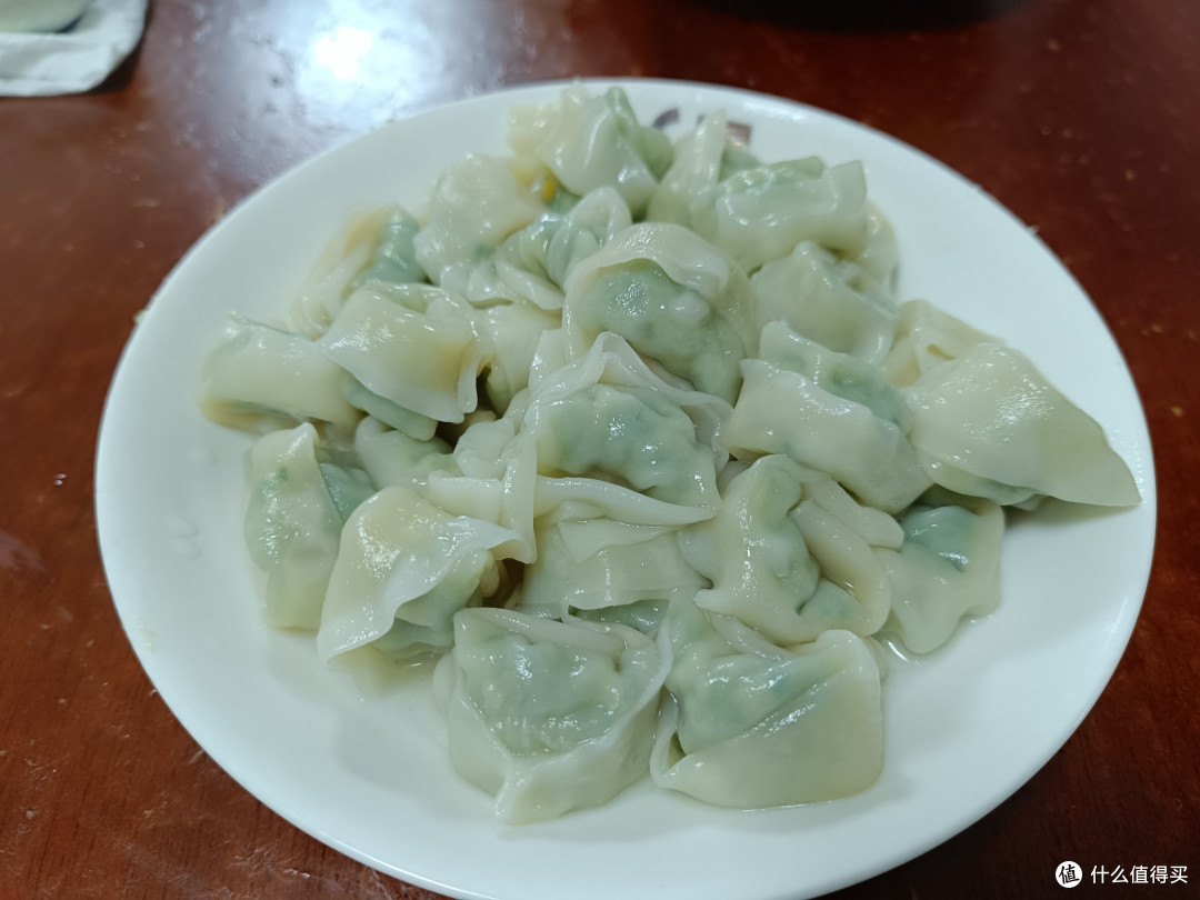 思念上汤小云吞实测:从早餐到酒桌的"万能百搭款"
