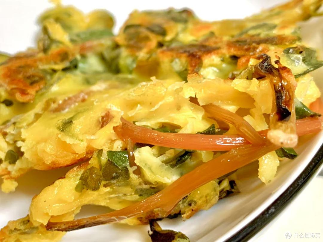麻子菜煎饼：河南特色美食，田边野菜变美味！