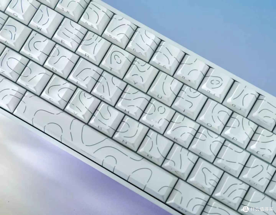 🐺狼蛛MINI60HE MAX版磁轴键盘！桌面精简大成功！