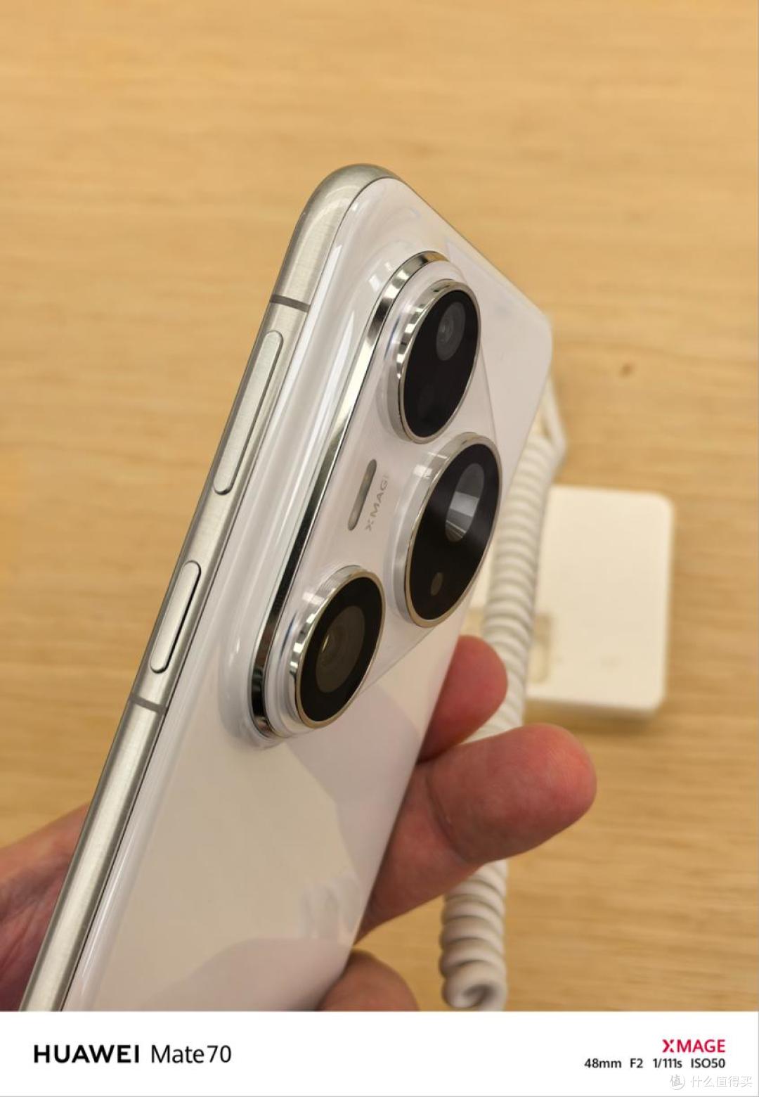 华为Pura80Pro+真机上手体验：影像表现出众，优缺点分析一文看懂