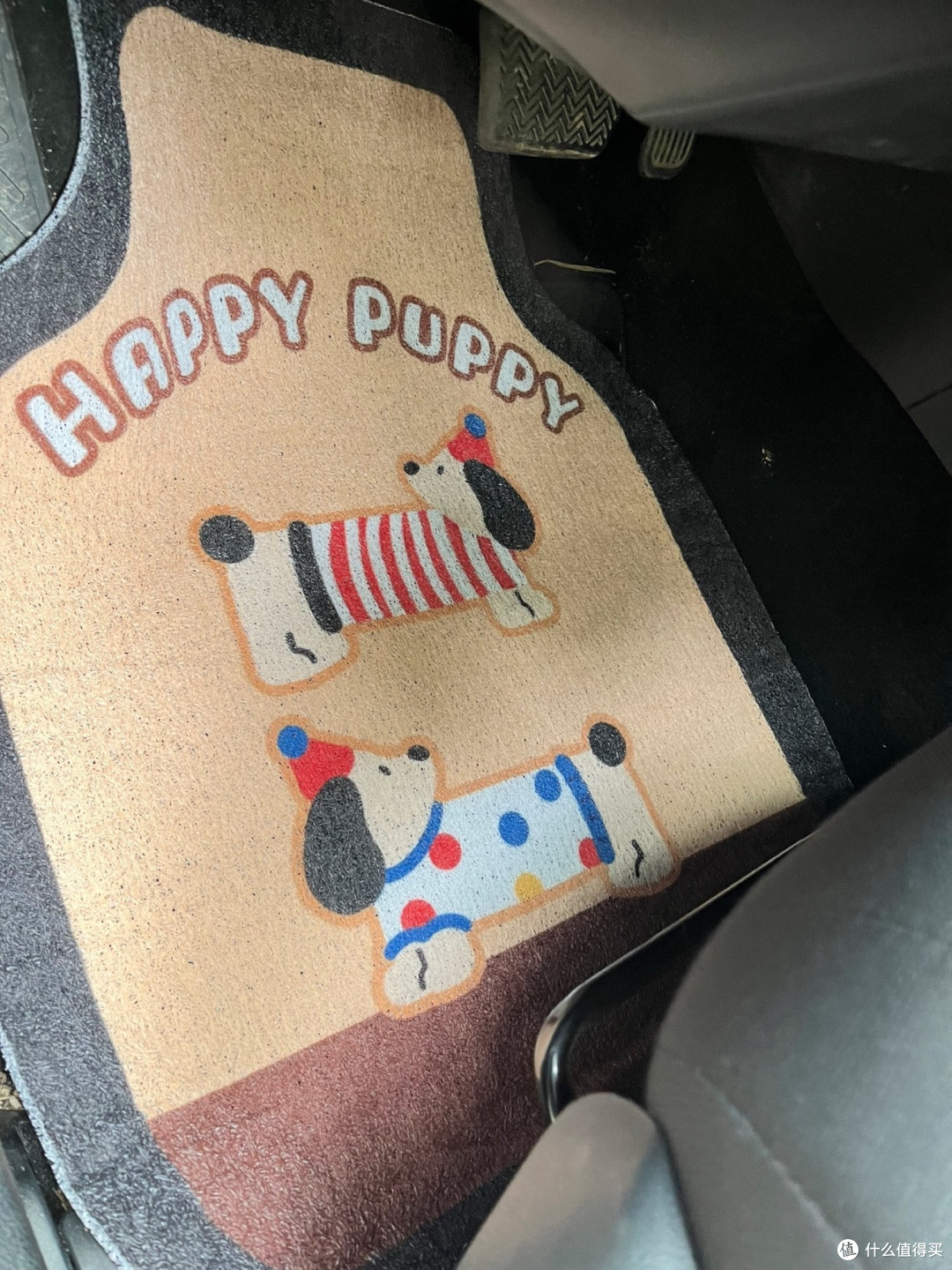 丝圈材质腊肠狗脚垫,易清洁