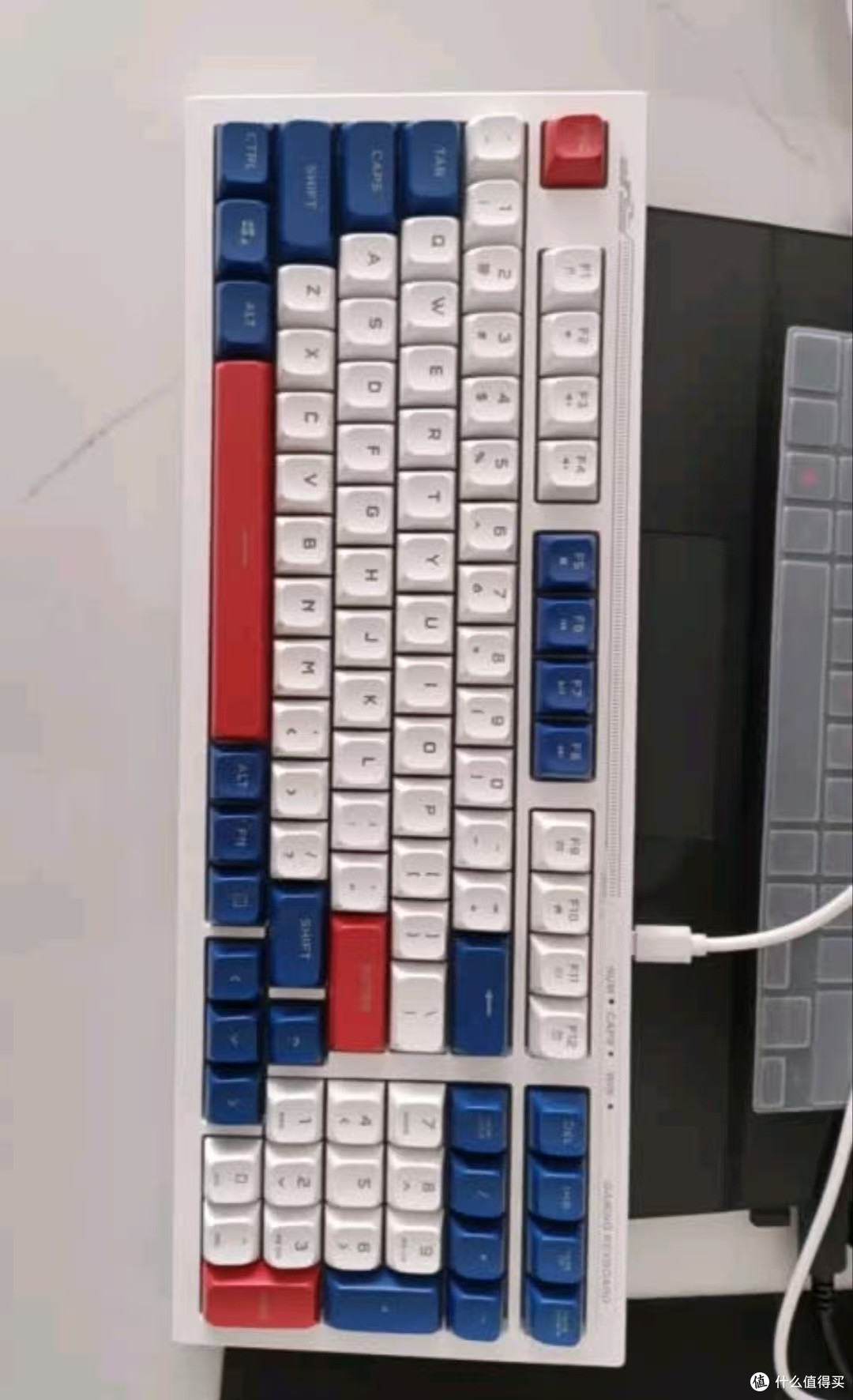 紧凑布局，惠普K300键盘体验
