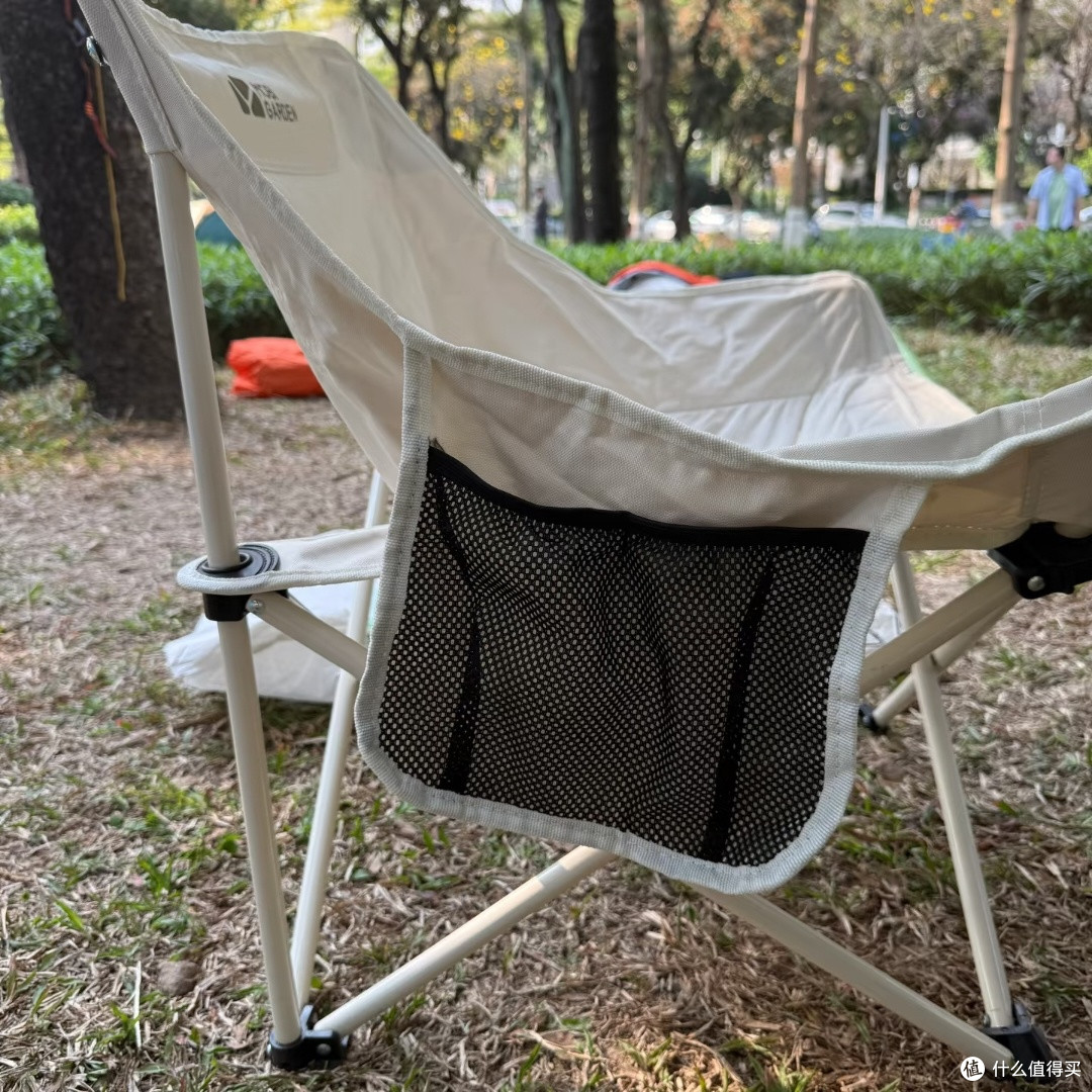 两把月亮椅实测对比,没想到贵的反而输在了这里