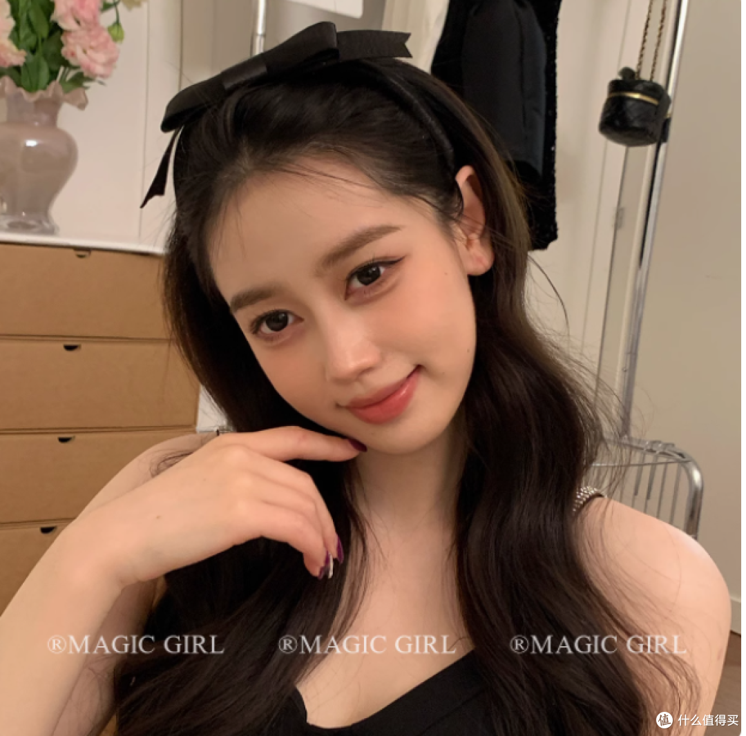 邂逅梦幻:MAGICGIRL魔丽少女千金感丝光蝴蝶结发箍的甜美魅力