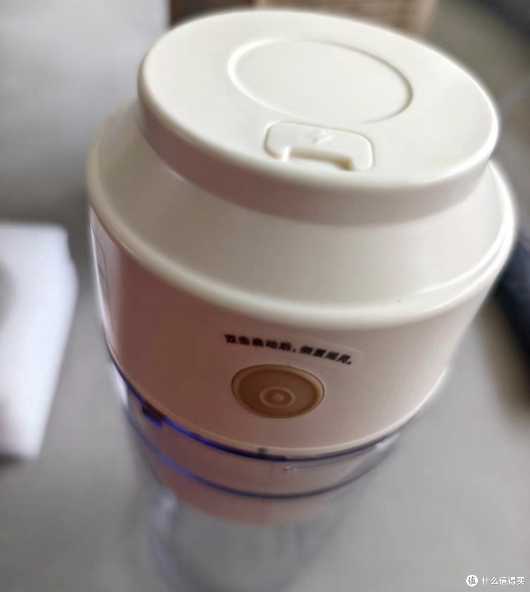 小熊榨汁杯：便携无线设计
