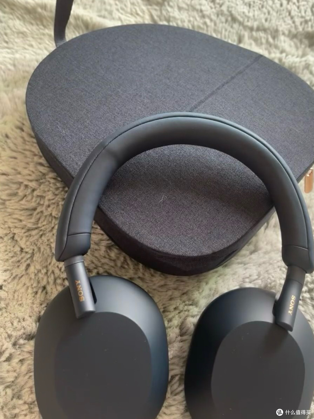 音质与降噪的双重巅峰：索尼WH-1000XM5耳机使用报告