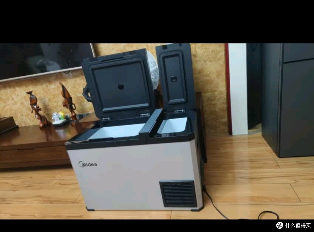 美的车载冰箱压缩机制冷大容量车家两用轿车货车可结冰