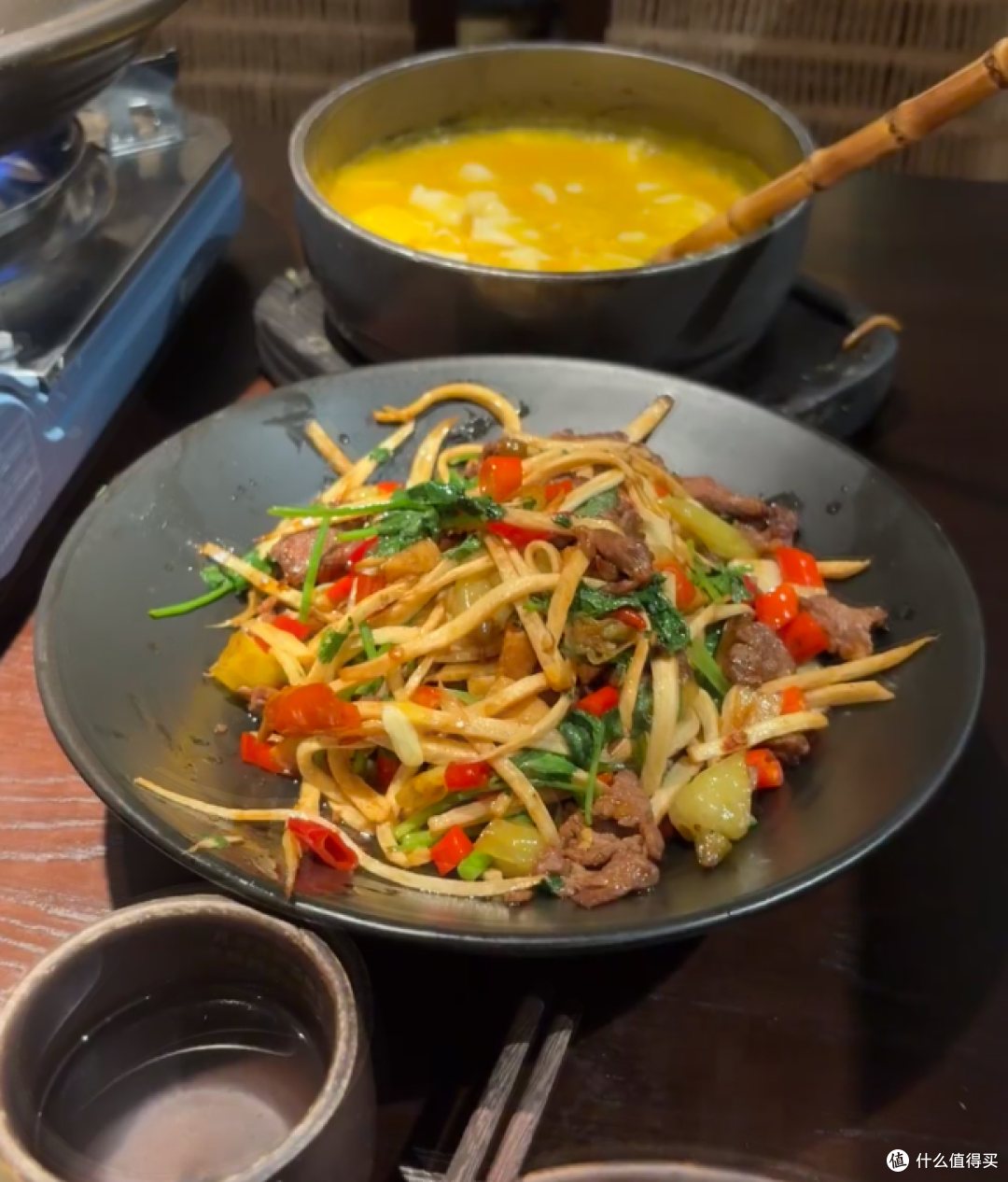 我花2万开的餐饮店月入3万!四个月回本!