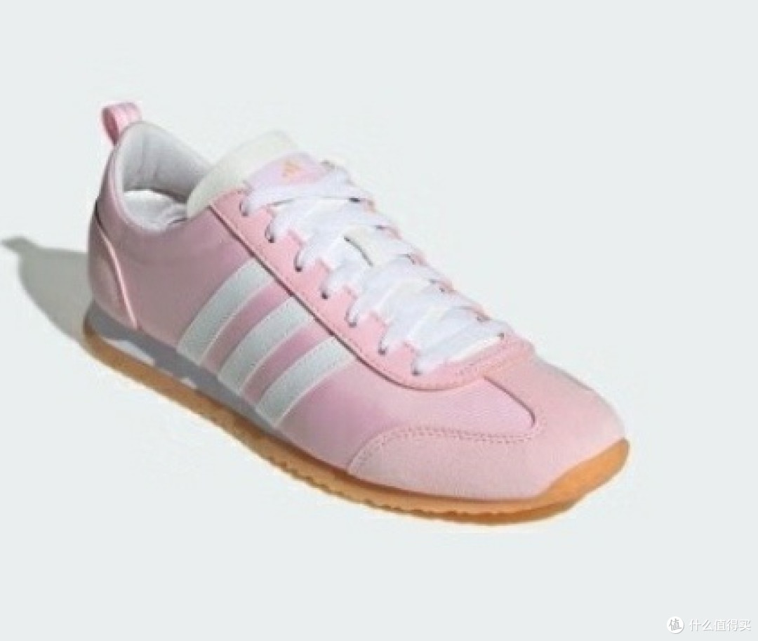 adidas冰淇淋T头鞋VS JOG 2.0：清新设计