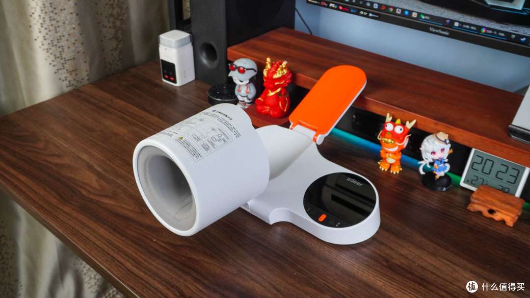 高血压的恐慌！左点臂筒式血压计经常提醒我关注自己血压