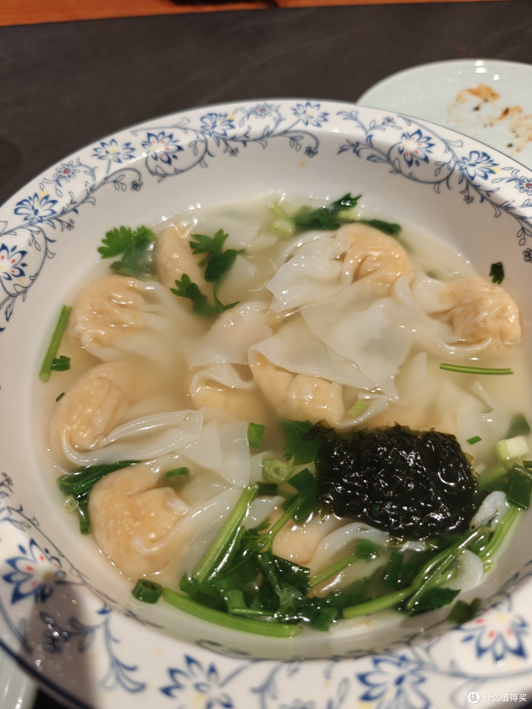 被烧烤店Top1的老式麻辣烫香迷糊了！