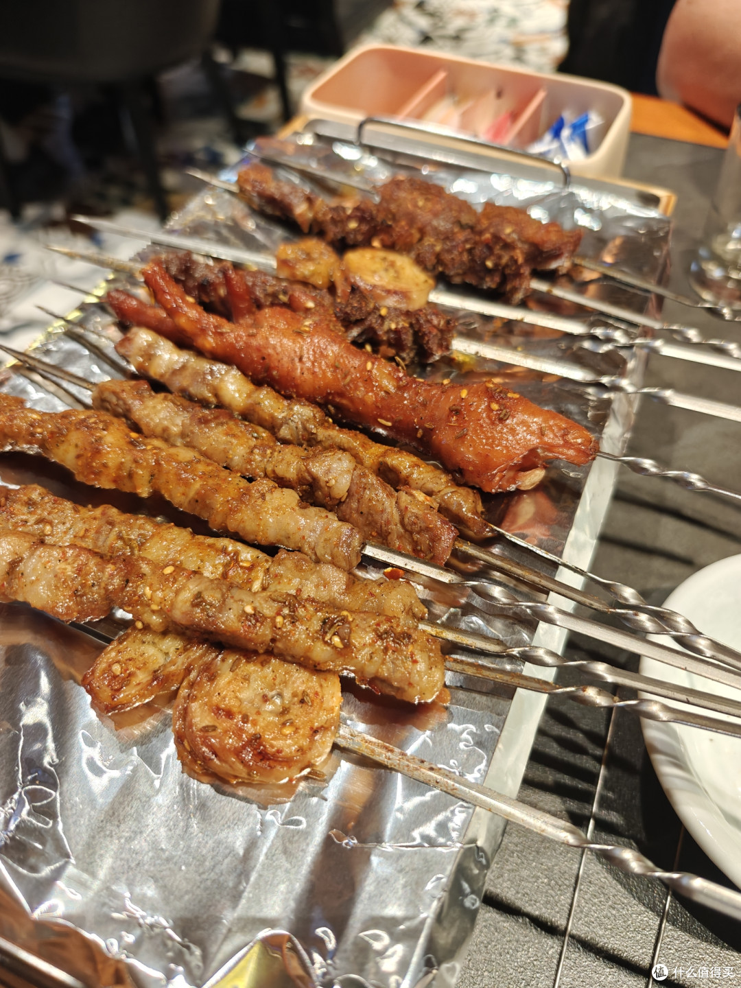 被烧烤店Top1的老式麻辣烫香迷糊了！