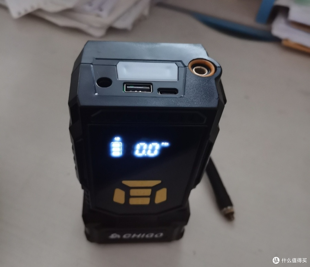 真正懂车的人，肯定会给自己车上放一个充气宝。