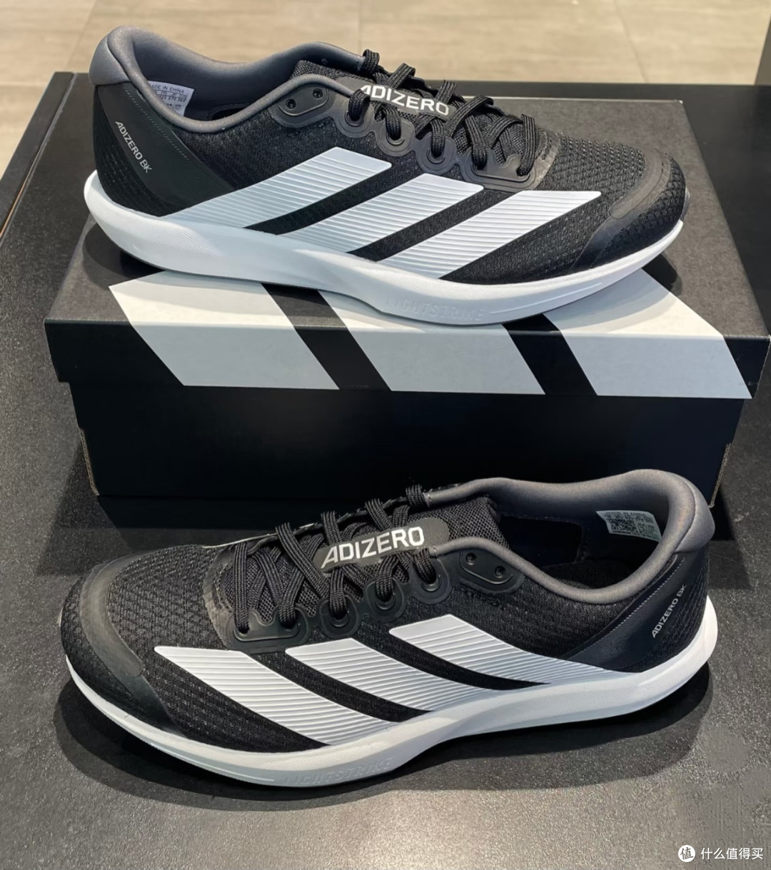 阿迪达斯ADIZERO SL2 M WIDE:低调中的专业跑鞋美学