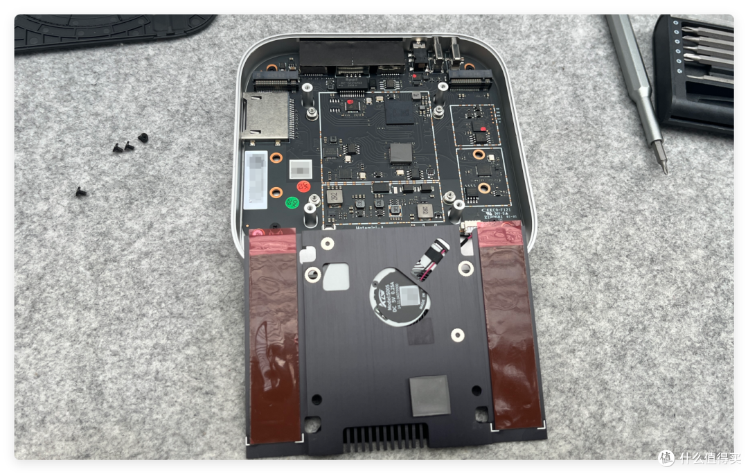 不止Mac,NAS 最强雷电4 扩展坞—零刻 Mate mini 实测