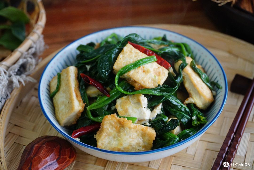 天热流汗多,会带走4种微量元素,建议多吃4样食材,补对营养才行