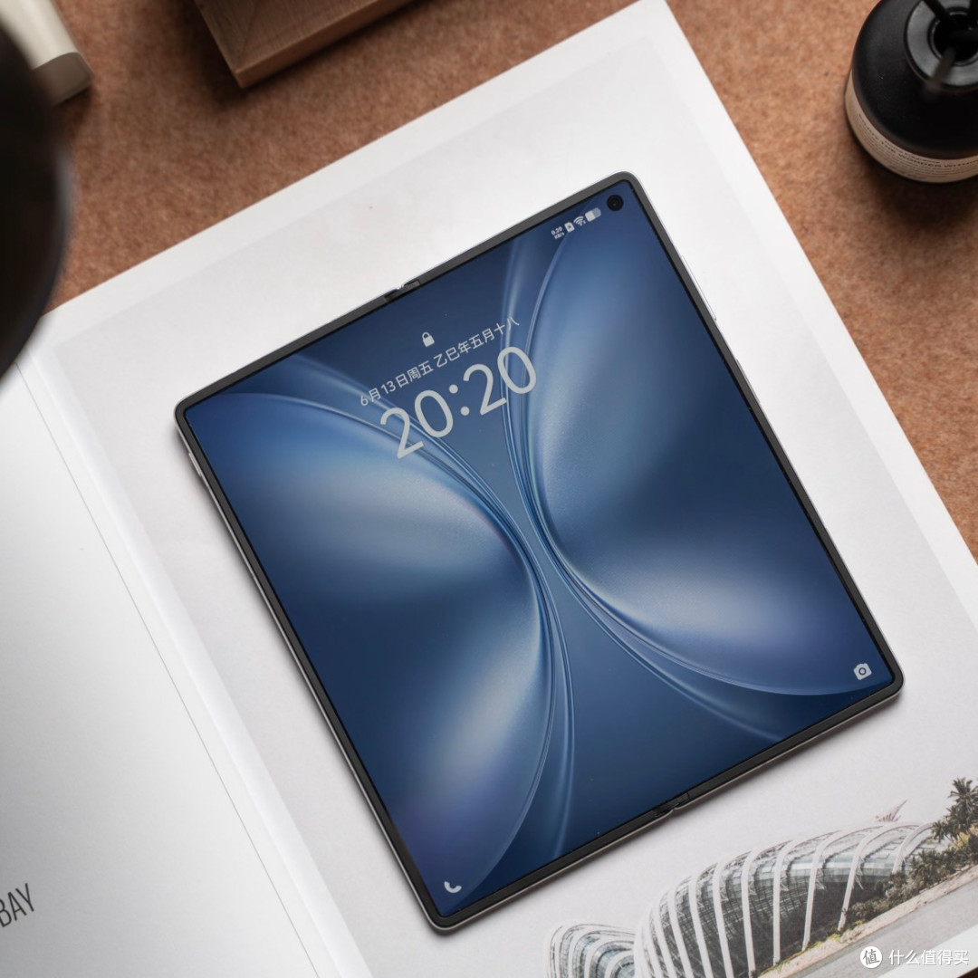 vivo X Fold5深度攻略:209克“羽量战士”,这波升级值不值?